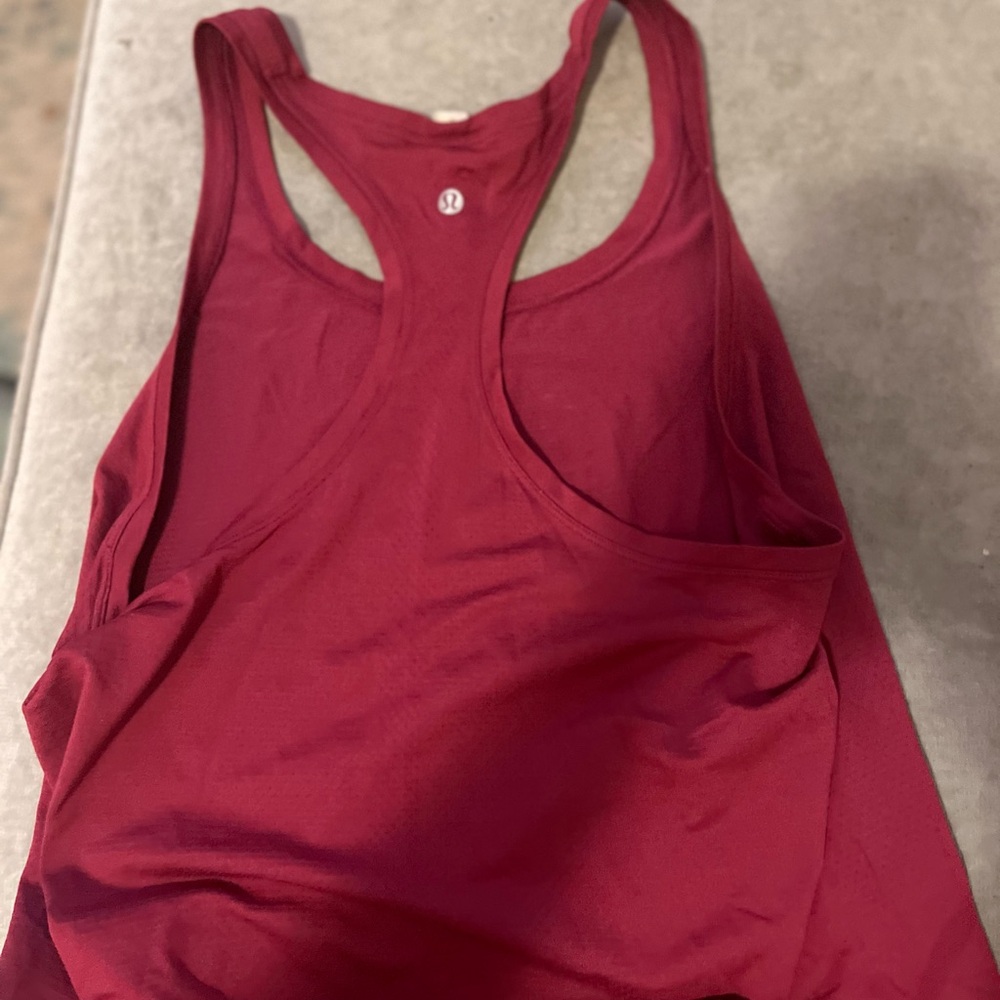 lululemon super comfortable RacerBack top - Picture 5 of 6